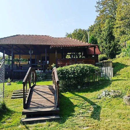 Pansion Savinac דירה Takovo